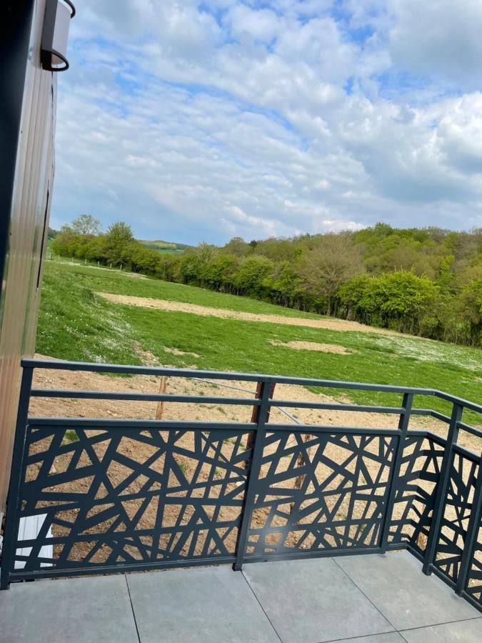 Villa Au Coeur De La Ferme 2 Lacroix-sur-Meuse Esterno foto